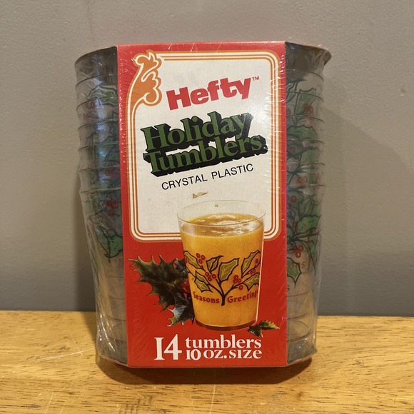 Vintage Christmas Holiday Tumblers Holly Crystal Plastic 10 Oz Each Jetware USA - Picture 1 of 5